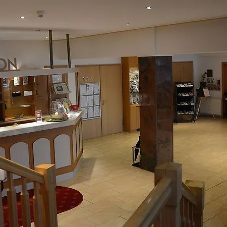 Seehotel Ξενοδοχείο Στέρνμπεργκ
